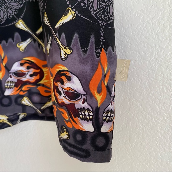 Vintage Sideout Flaming skulls and crossbones all-over print black, S - Picture 5 of 8
